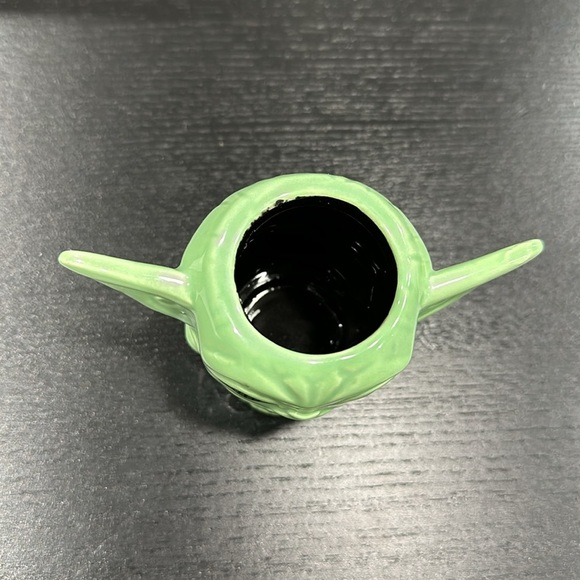 Geeki Tikis Grogu Yoda The Mandalorian Tiki Mini Mug - Picture 5 of 7